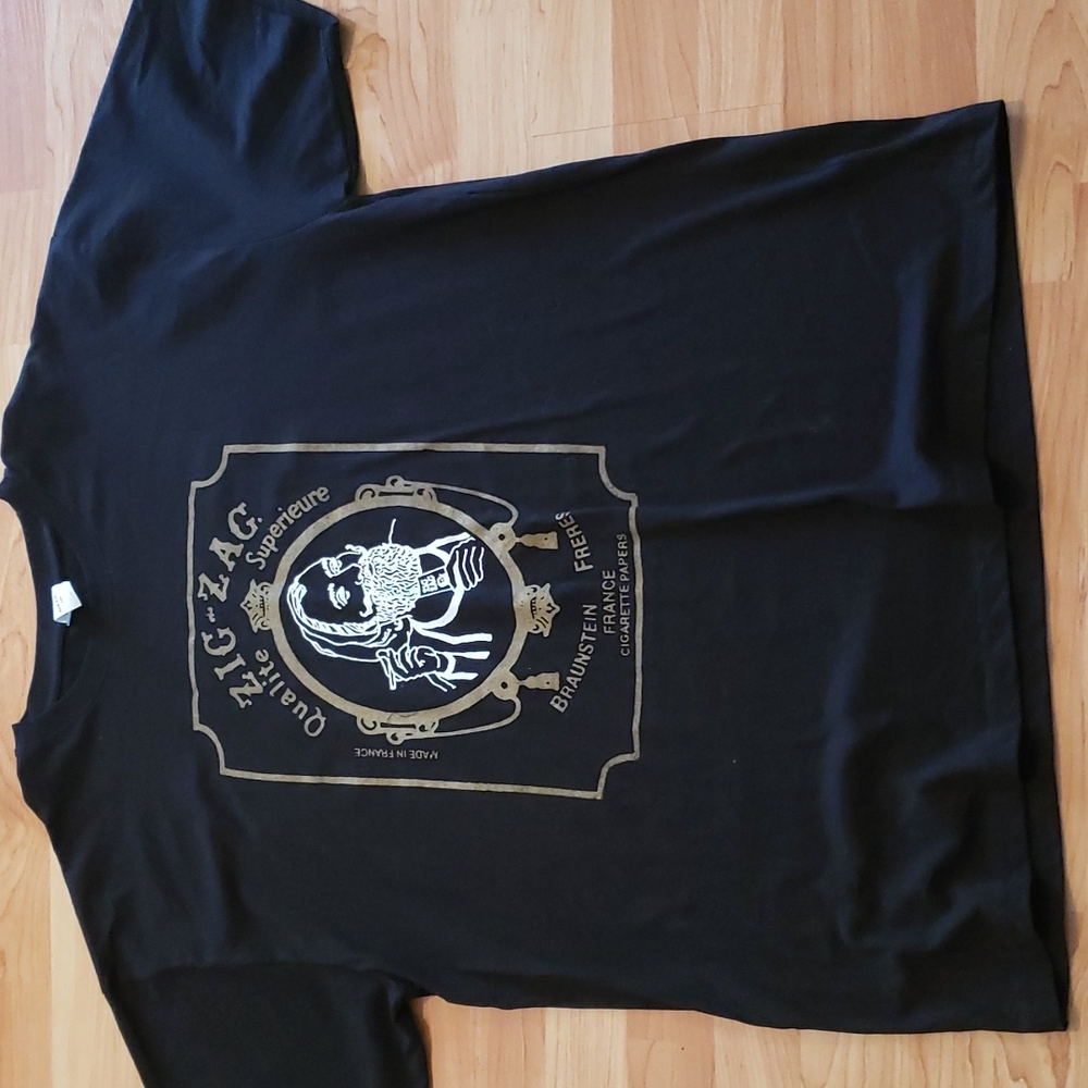 Zig zag t shirt
